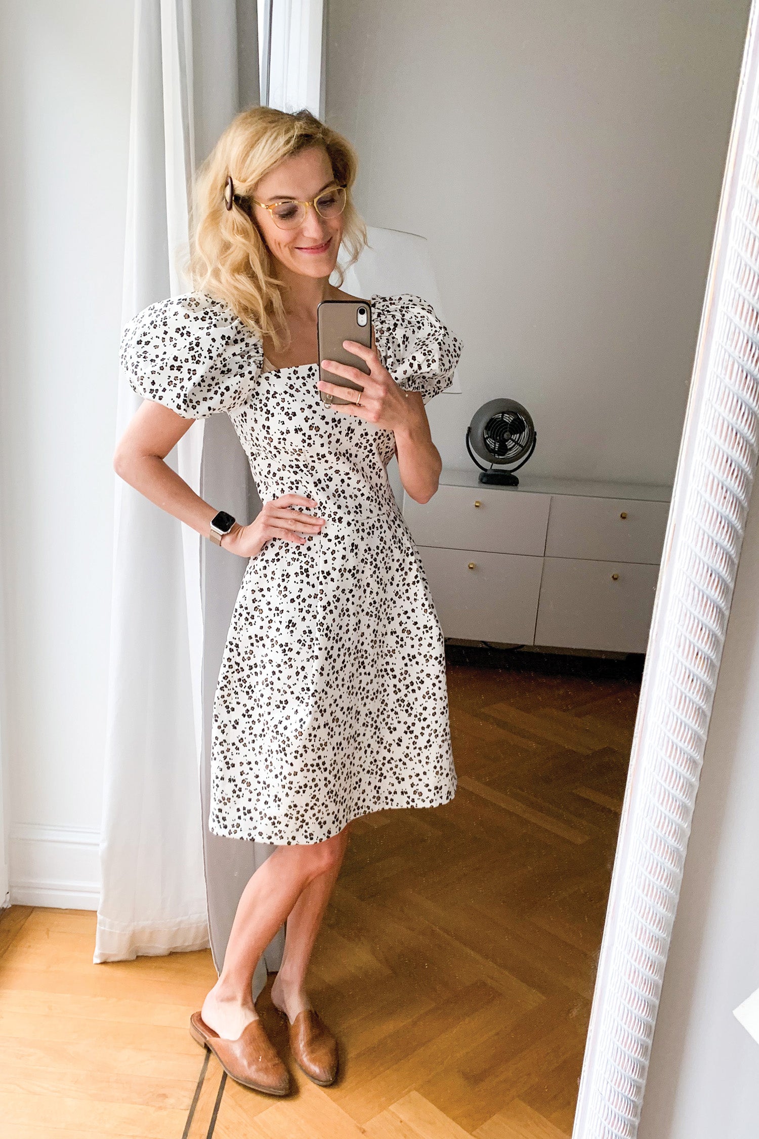 58-1 Dress with big puffy sleeves 58-1 Dress with big puffy sleeves