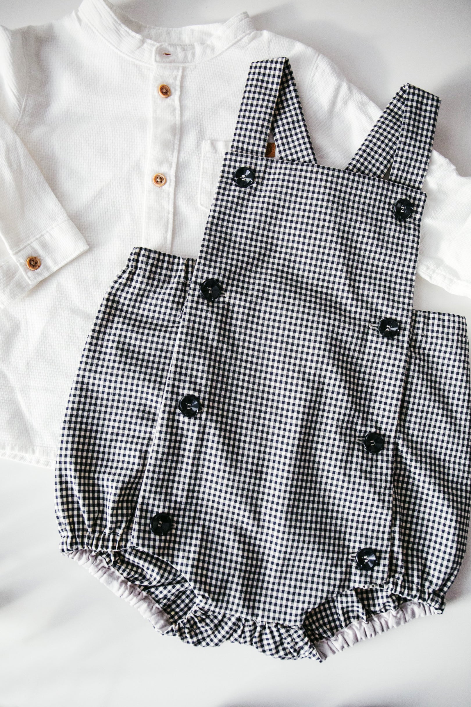 64-10 Baby Romper 'George'