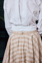 10-1 THE BELLRound and sweeping circle skirt
