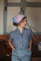 48-2 Straight, short-sleeved chambray blouse with breast pockets