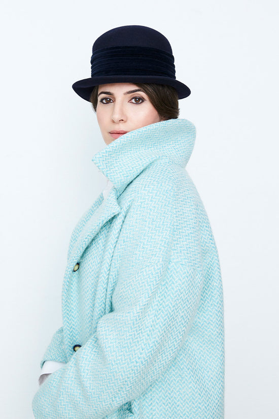 44-1 Winter Coat with big collar
