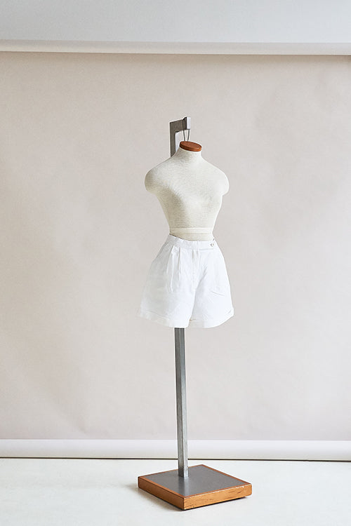 40-5 Linen pleat shorts with belt loops