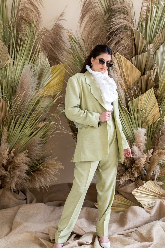 61-6 Oversized blazer with long lapel